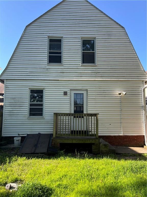125 Smith St, Cranston, RI 02905 - photo 3