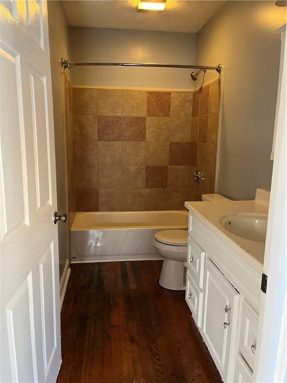125 Smith St, Cranston, RI 02905 - photo 10