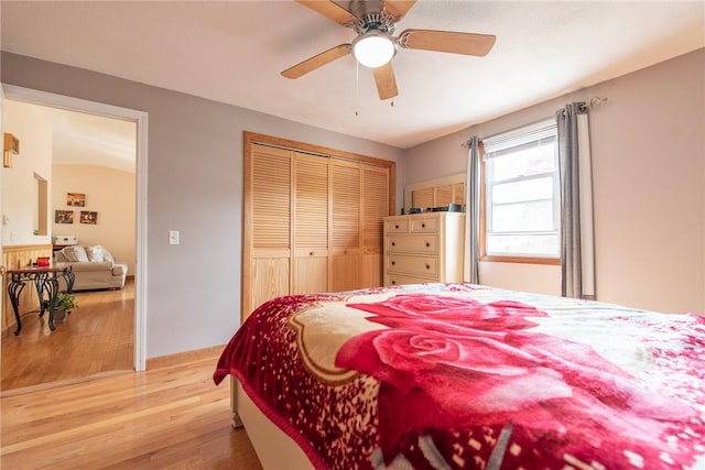 14 Gateway Ct, Warwick, RI 02889 - bedroom featuring light wood-style floors, a closet, and a ceiling fan