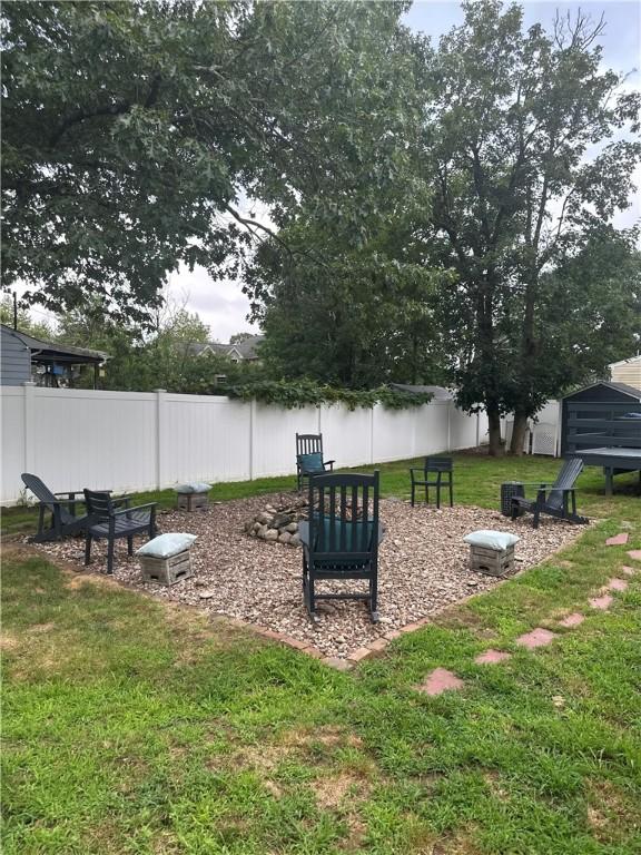 6 Larkspur Rd, Warwick, RI 02886 - view of yard
