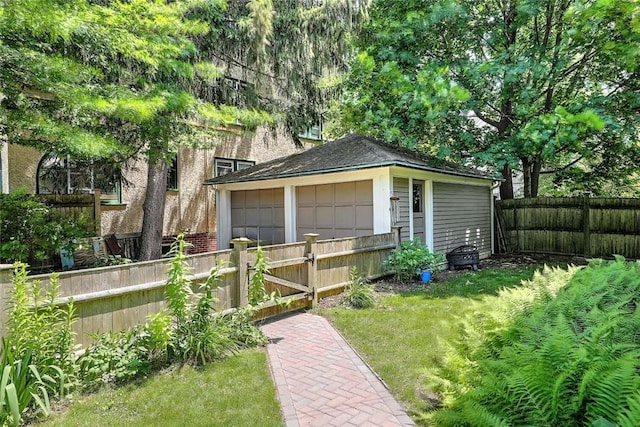 179 Elmgrove Ave, Providence, RI 02906 - view of outbuilding featuring a fenced backyard