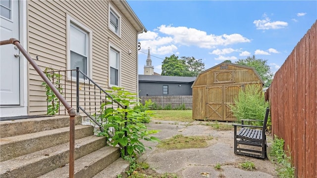 65 River St, West Warwick, RI 02893 - view of yard featuring a storage shed