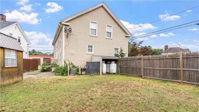 65 River St, West Warwick, RI 02893 - rear view of property