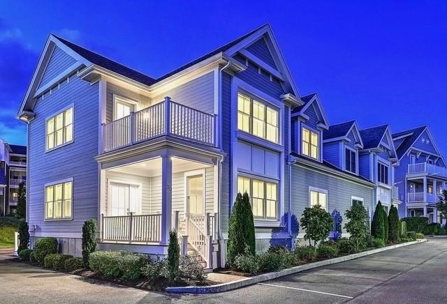20 Kettle Point Ave, East Providence, RI 02914 - view of building exterior