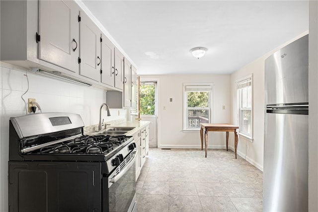 15 Preston Dr, North Kingstown, RI 02852 - kitchen featuring stainless steel appliances and light countertops