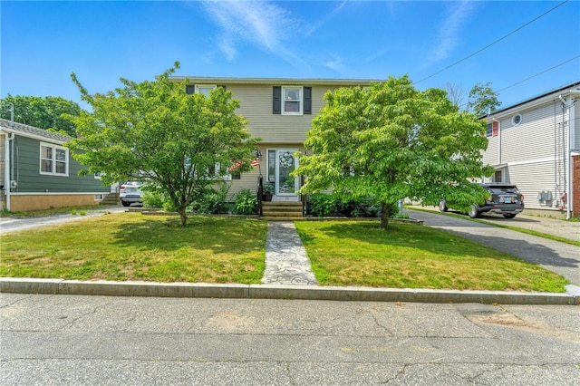 82 Martin St, East Providence, RI 02914 - view of front of home featuring a front yard