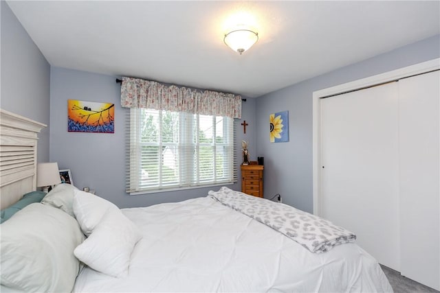 10 Pembroke Dr, Johnston, RI 02919 - carpeted bedroom featuring a closet