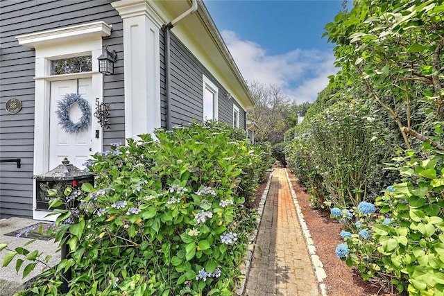 53 Avon St, Somerset, MA 02726 - view of property exterior