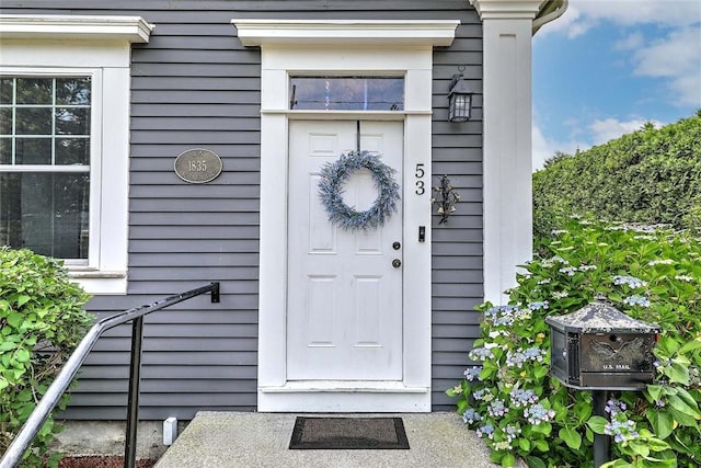 53 Avon St, Somerset, MA 02726 - doorway to property