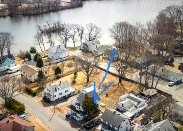 12 Winthrop St, Cranston, RI 02910 - aerial view of residential area featuring a large body of water