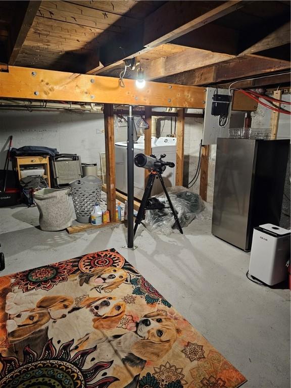 250 Arnold Rd, Coventry, RI 02816 - unfinished below grade area featuring washer / clothes dryer