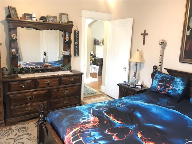 16 Edgemere Rd, Pawtucket, RI 02861 - bedroom featuring light wood-type flooring and arched walkways