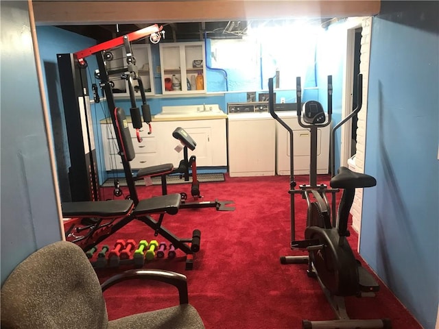 16 Edgemere Rd, Pawtucket, RI 02861 - workout area with washing machine and dryer and carpet floors
