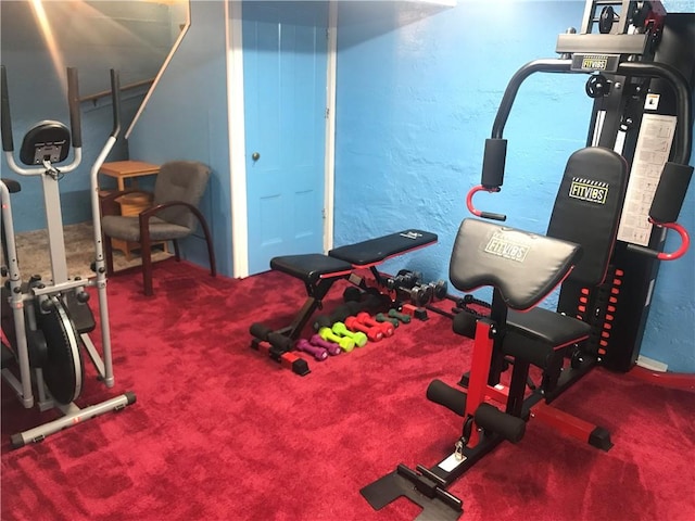 16 Edgemere Rd, Pawtucket, RI 02861 - exercise area featuring carpet floors