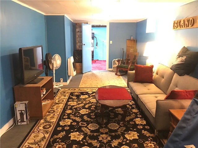 16 Edgemere Rd, Pawtucket, RI 02861 - living area featuring crown molding