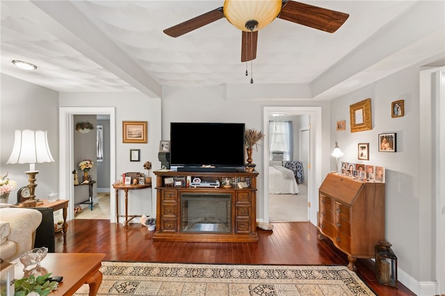 18 N Main St, Coventry, RI 02816 - living area with wood-type flooring and a ceiling fan