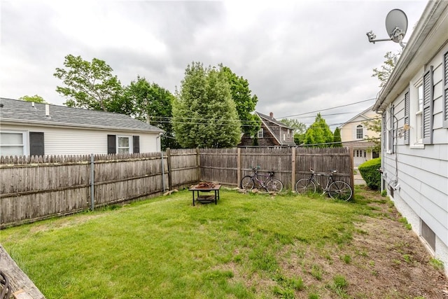 36 Walton St, Providence, RI 02908 - view of yard featuring a fire pit