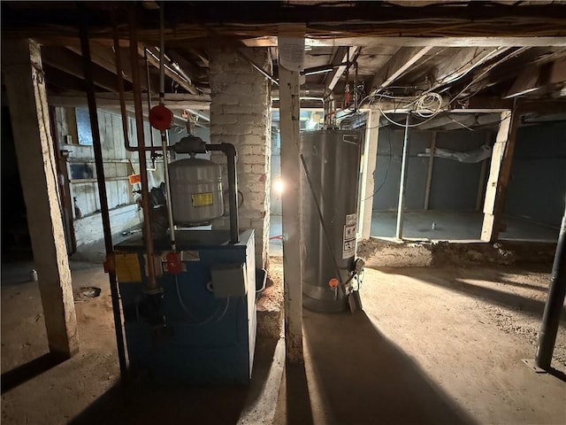 141 Pomona Ave, Providence, RI 02908 - utilities featuring gas water heater and a heating unit