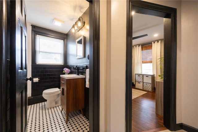 121 Fuller St, Pawtucket, RI 02861 - photo 33