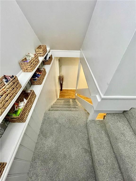 8 Orchard St, West Warwick, RI 02893 - view of stairs