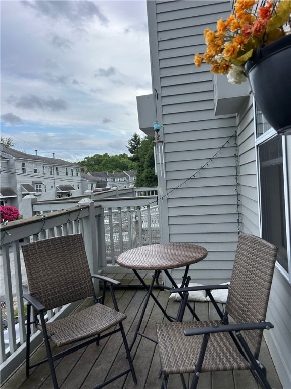 565 Quaker Ln Unit 101, West Warwick, RI 02893 - view of balcony