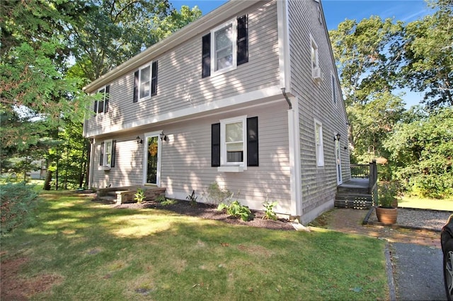 60 Tower Hill Rd, Tiverton, RI 02878 - view of front facade featuring a front yard