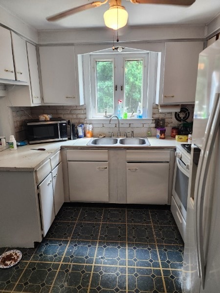 14 Jaycee Dr, West Warwick, RI 02893 - photo 7