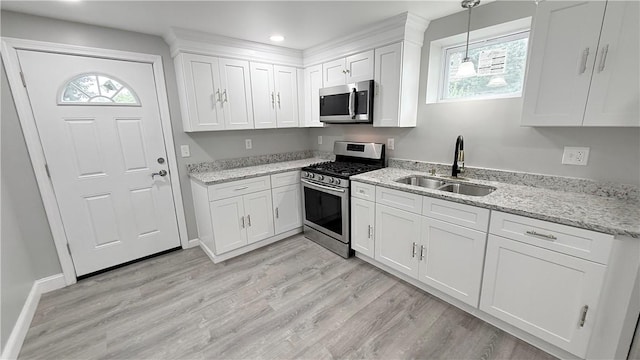 103 Pleasant St, Woonsocket, RI 02895 - photo 6