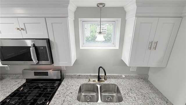103 Pleasant St, Woonsocket, RI 02895 - photo 9