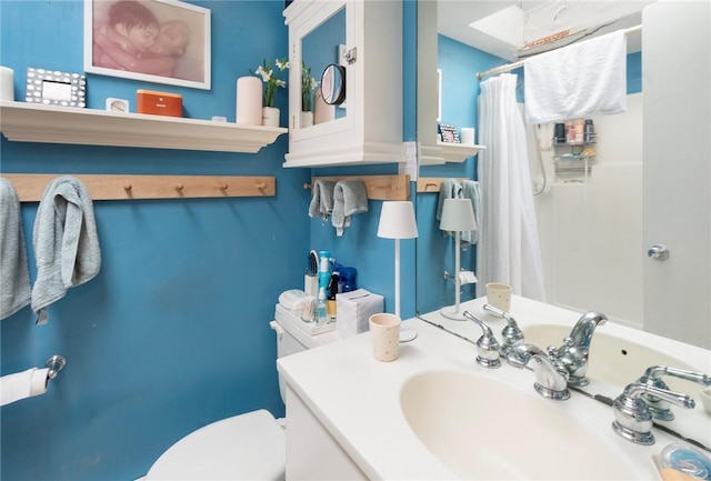 668 Indian Ave, Middletown, RI 02842 - bathroom featuring a shower with curtain and vanity