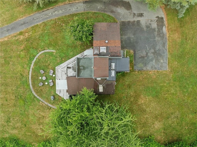 668 Indian Ave, Middletown, RI 02842 - aerial view of property and surrounding area