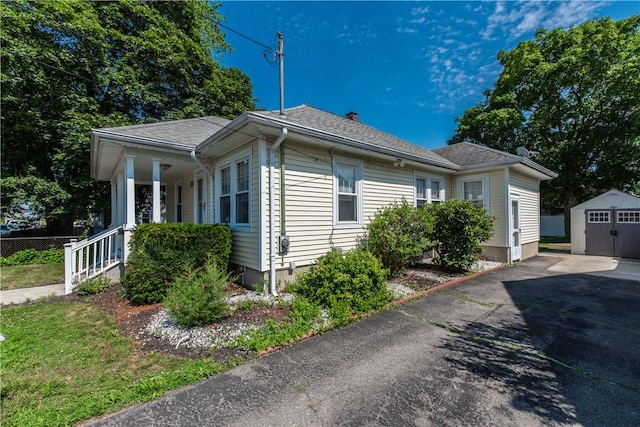 35 Bristol Ave, Pawtucket, RI 02861 - photo 2