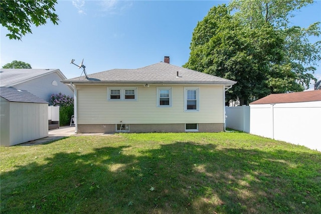 35 Bristol Ave, Pawtucket, RI 02861 - photo 27