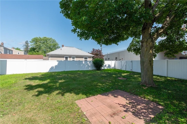 35 Bristol Ave, Pawtucket, RI 02861 - photo 28