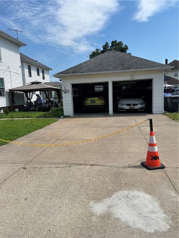 286 Smithfield Ave, Pawtucket, RI 02860 - photo 3