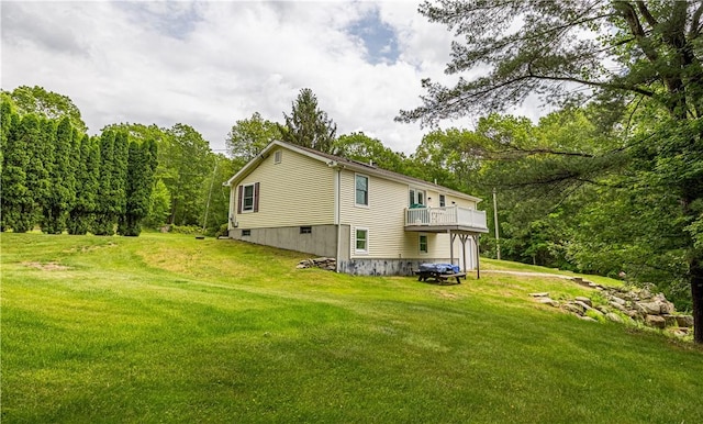 1846 E Wallum Lake Rd, Burrillville, RI 02859 - rear view of house featuring a yard and a wooden deck