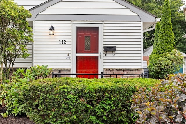 112 Edgewood Blvd, Providence, RI 02905 - doorway to property
