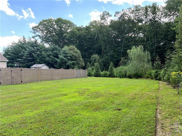 35 E Lantern Rd, Smithfield, RI 02917 - view of yard