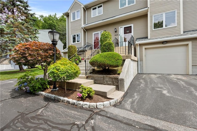 31 Waterview Dr Unit B, Smithfield, RI 02917 - photo 1
