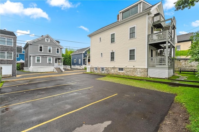 13 Dean Ave, Newport, RI 02840 - view of uncovered parking lot