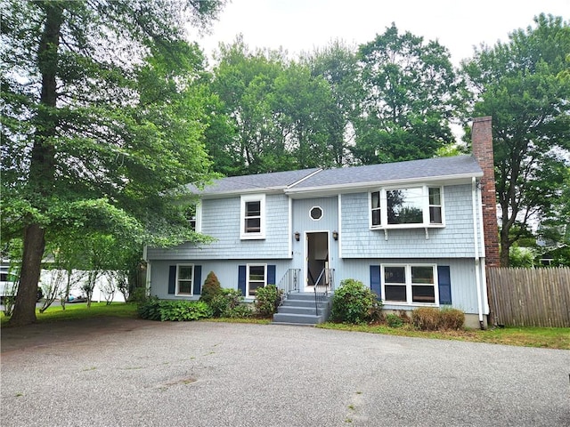239 Old N Rd, South Kingstown, RI 02881 - photo 1