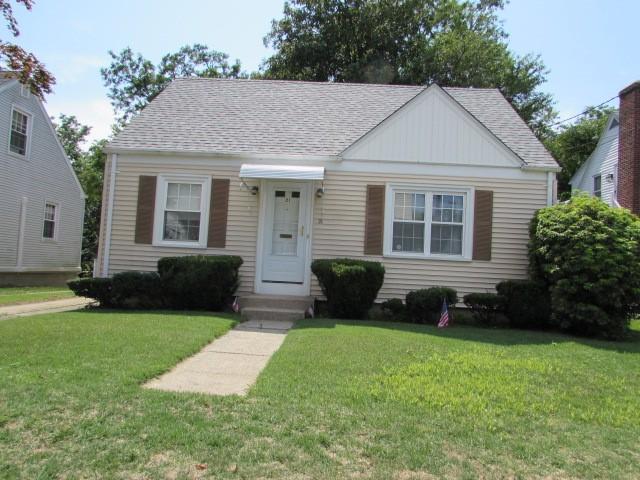 21 Hemlock Ave, Cranston, RI 02910 - bungalow-style home with a front yard and a shingled roof