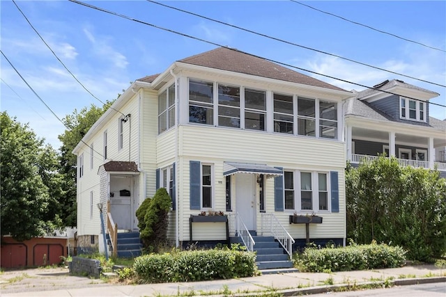658 Grove St, Woonsocket, RI 02895 - photo 1