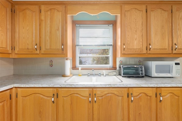 52 Lanesboro St, Pawtucket, RI 02861 - photo 5