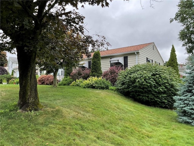 19 Leawood Dr, Cranston, RI 02920 - view of green lawn