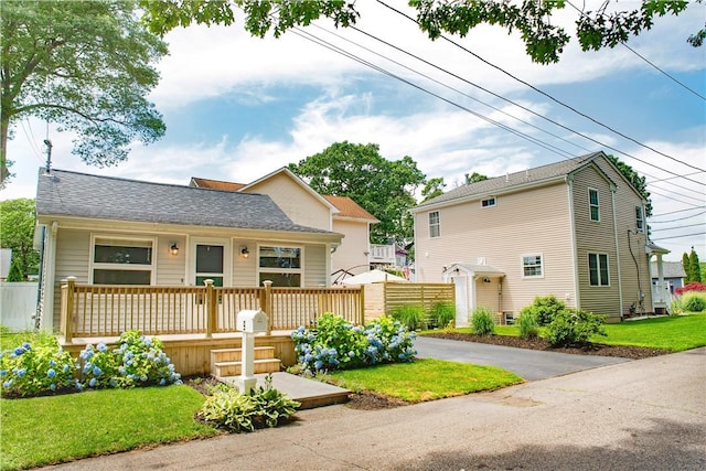 12 N Shore Dr, East Providence, RI 02915 - photo 4