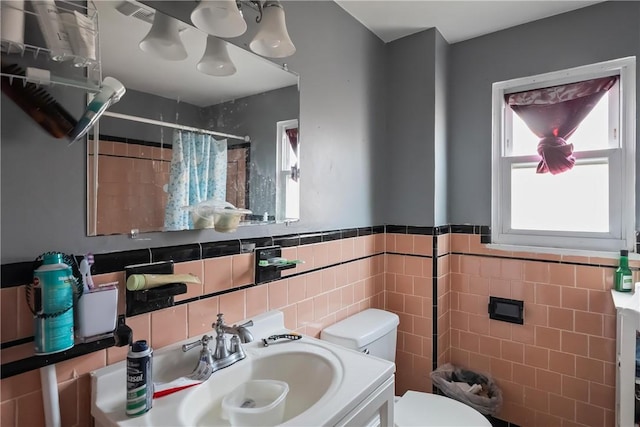 348 Union Ave, Cranston, RI 02909 - photo 13