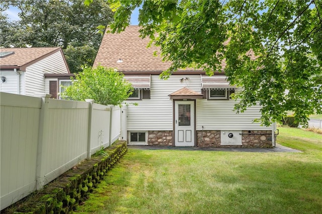 190 Linden Ave, Woonsocket, RI 02895 - photo 18