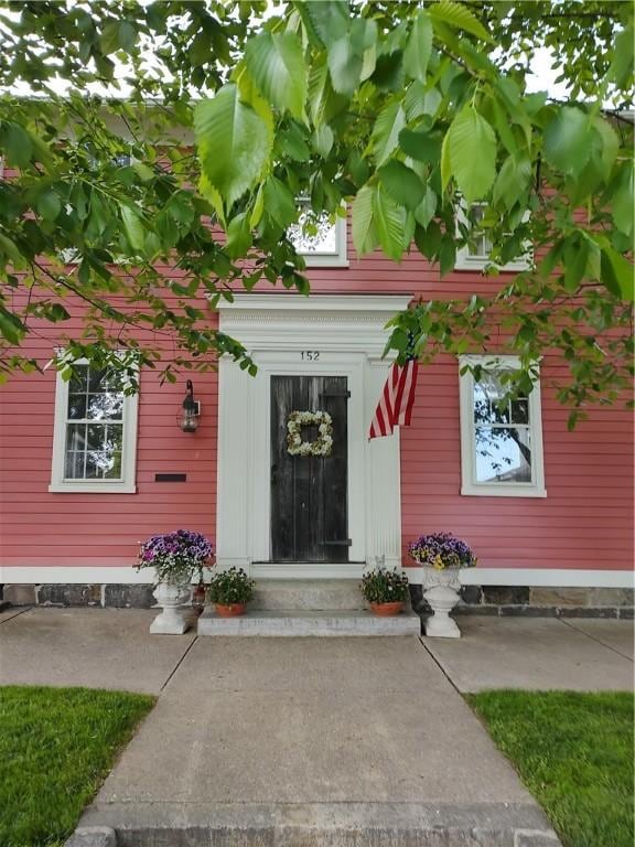 152 Main St, North Kingstown, RI 02852 - photo 1