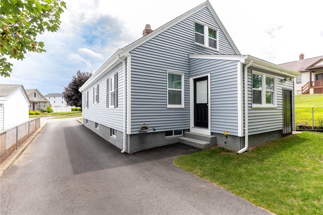 77 Rockwood Ave, Cranston, RI 02920 - photo 2